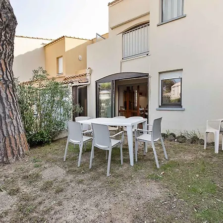Cozy Beachside In Агд